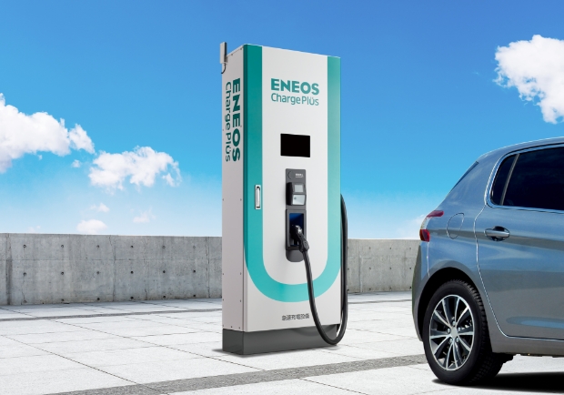  ENEOS Charge Plusの急速充電器