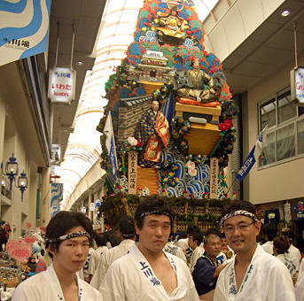 「博多祇園山笠」の模様